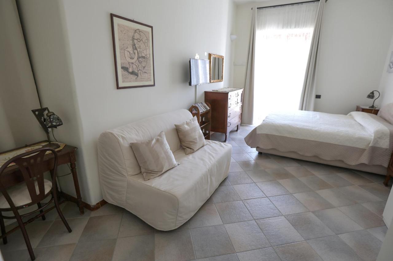 Appartamento Smile In Toledo Napoli Esterno foto
